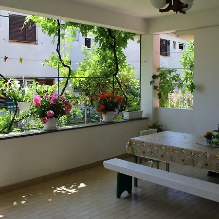 Apartment Green Garden Zadar