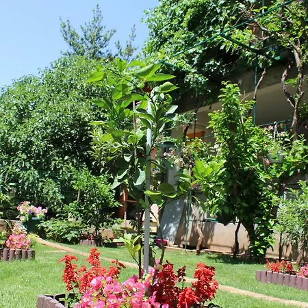 Apartment Green Garden *